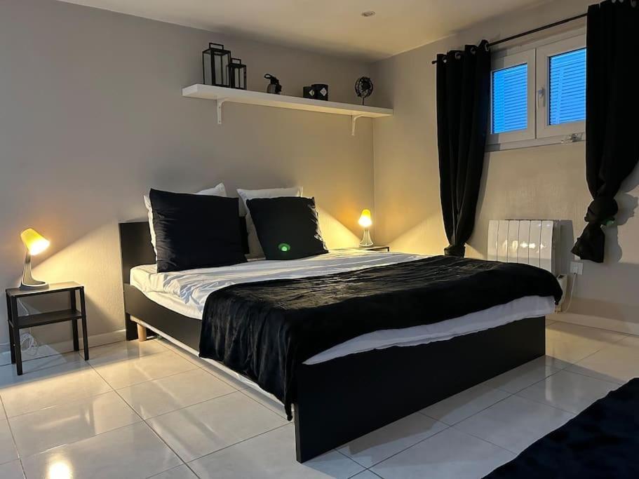 Cosy Studio - 10 Min Away From Cdg Aeroport - 30 Min Away From Paris - Parc Asterix - Olympic Games 2024 Le Thillay Buitenkant foto